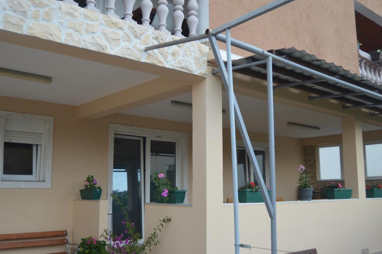 Apartman Didi Biograd Na Moru Bagian luar foto